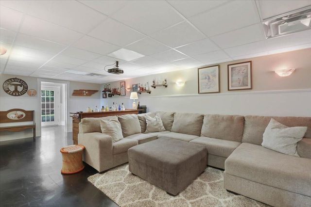 7923 Woodstone Drive, Hixson, TN 37343