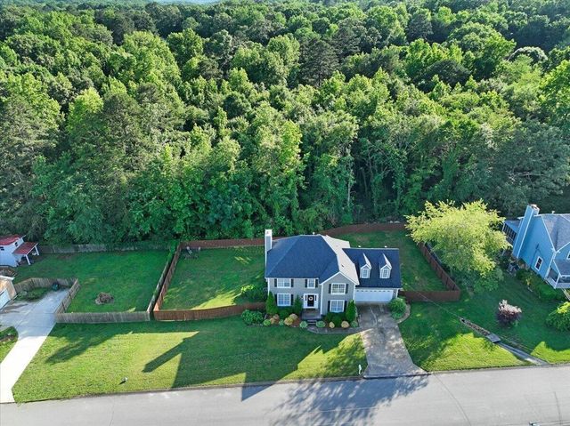 7923 Woodstone Drive, Hixson, TN 37343