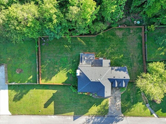 7923 Woodstone Drive, Hixson, TN 37343