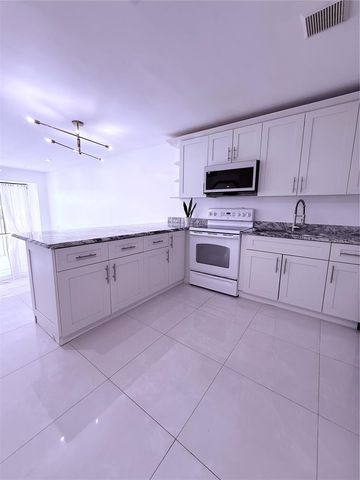 4272 DESTE COURT 308, Lake Worth, FL 33467