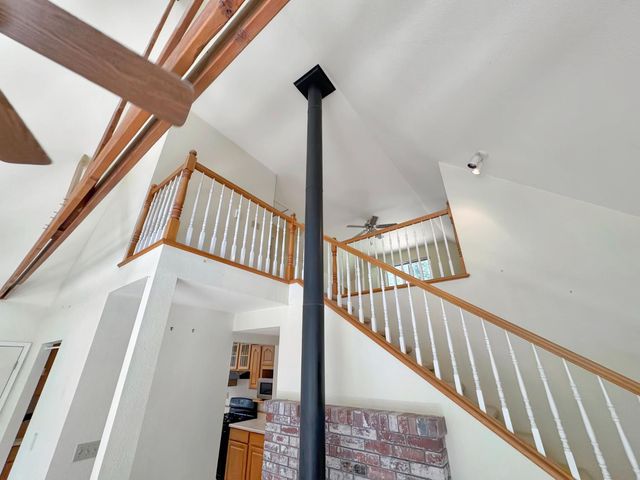 14026 Climbing Way, Nevada City, CA 95959