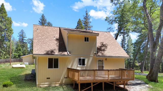 14026 Climbing Way, Nevada City, CA 95959