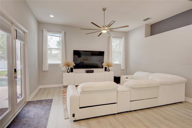 2407 FOLIAGE OAK TERRACE, Oviedo, FL 32766