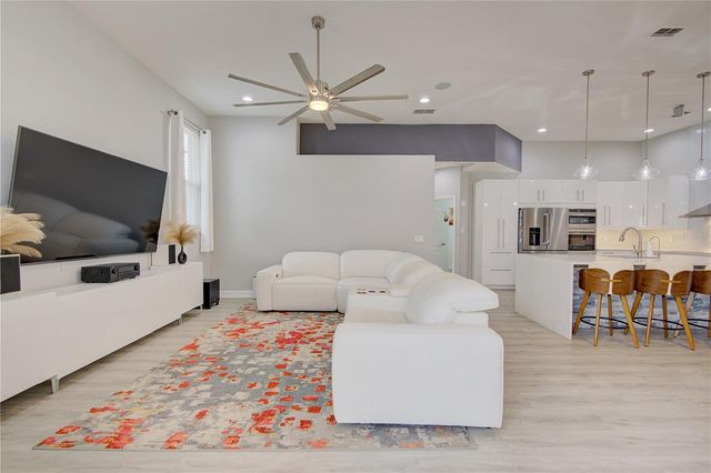 2407 FOLIAGE OAK TERRACE, Oviedo, FL 32766