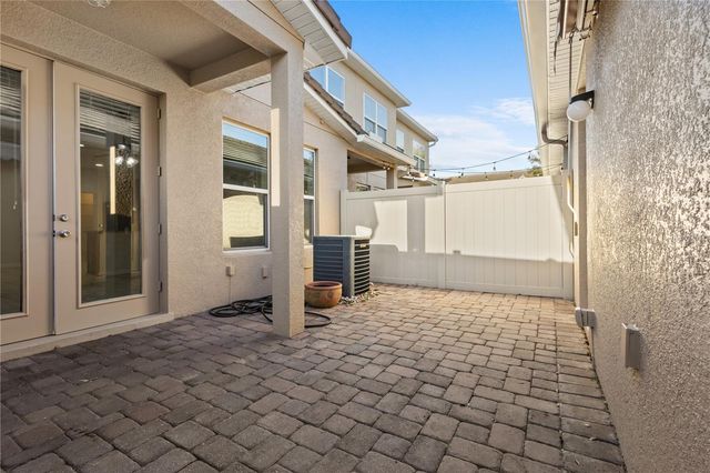 11408 CENTER LAKE DRIVE, Windermere, FL 34786