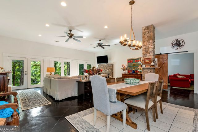 6319 Lakeview Drive, Buford, GA 30518
