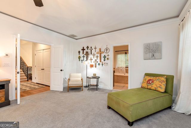 6319 Lakeview Drive, Buford, GA 30518
