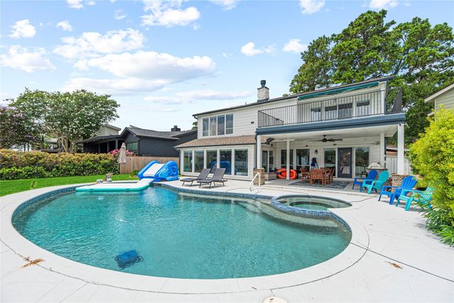 3114 Canterbury Lane, Montgomery, TX 77356