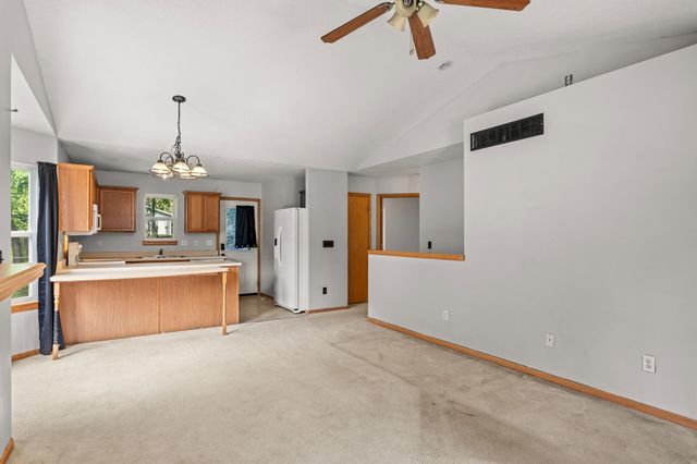 2608 Maury Street, Des Moines, IA 50317