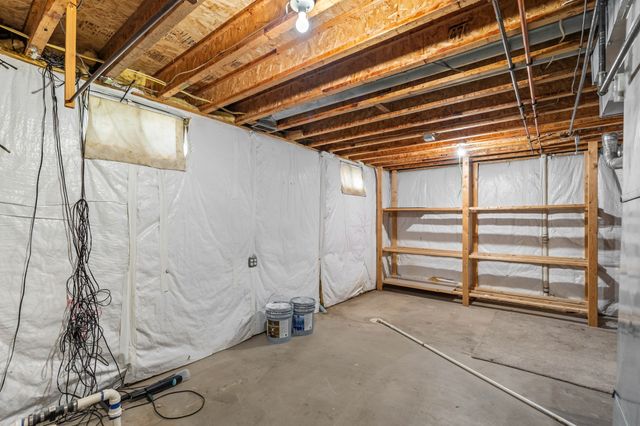 2608 Maury Street, Des Moines, IA 50317