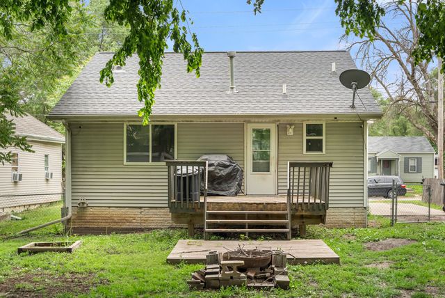 2608 Maury Street, Des Moines, IA 50317
