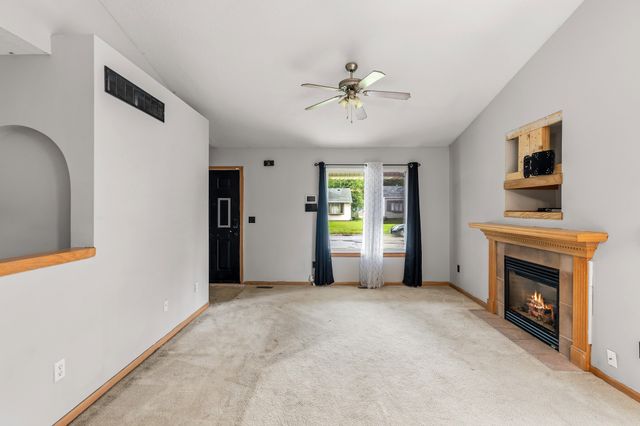 2608 Maury Street, Des Moines, IA 50317