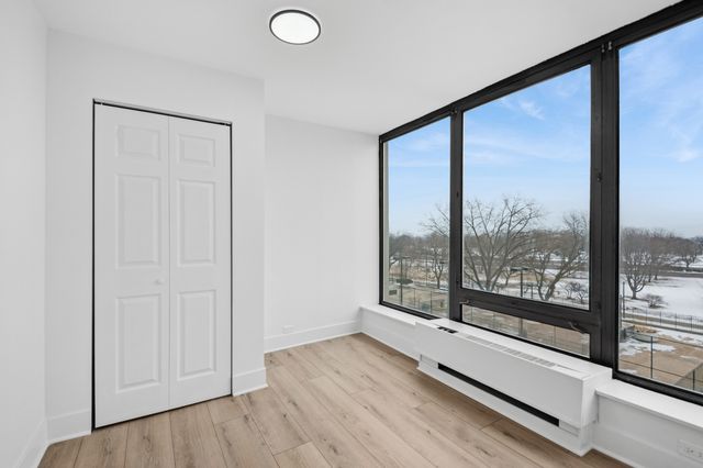 5445 N Sheridan Road 612, Chicago, IL 60640