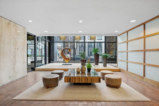 5445 N Sheridan Road 612, Chicago, IL 60640