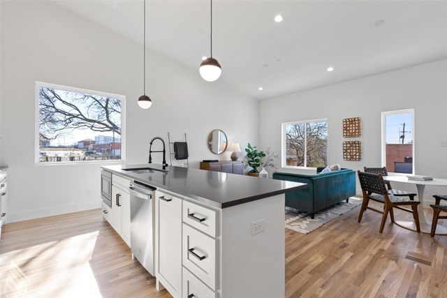 2120 Lovedale Avenue 103, Dallas, TX 75235