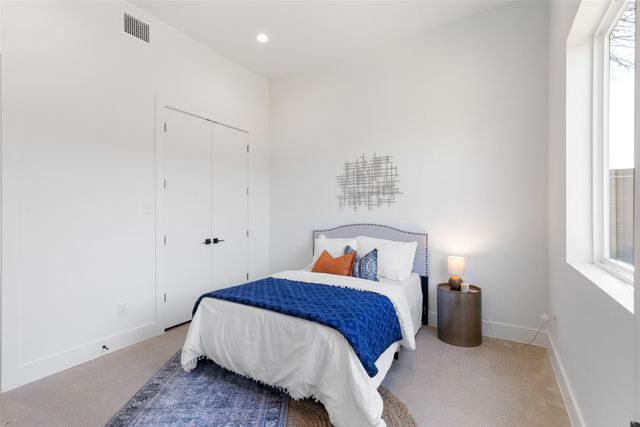 2120 Lovedale Avenue 103, Dallas, TX 75235