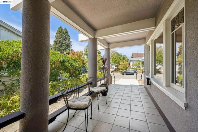 1621 Wellington St, Oakland, CA 94602