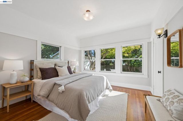 1621 Wellington St, Oakland, CA 94602