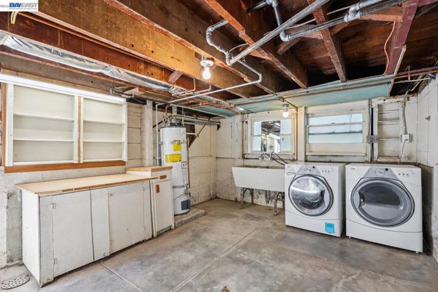 1621 Wellington St, Oakland, CA 94602