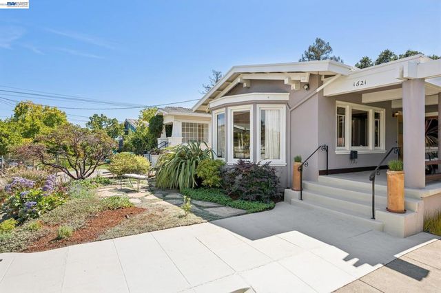 1621 Wellington St, Oakland, CA 94602