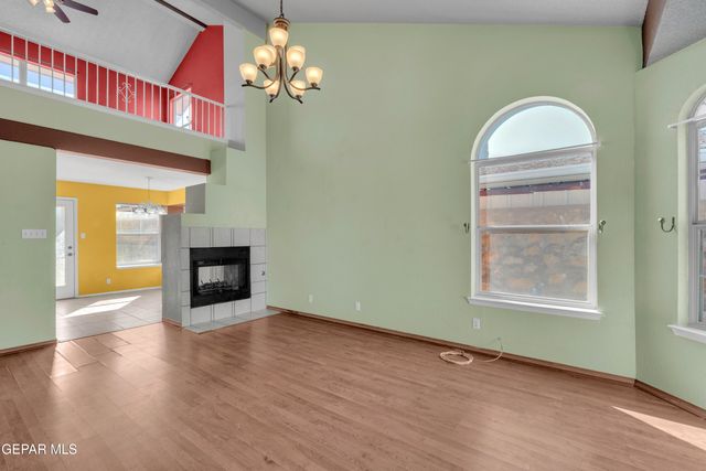 3316 BROKEN BOW Street, El Paso, TX 79936