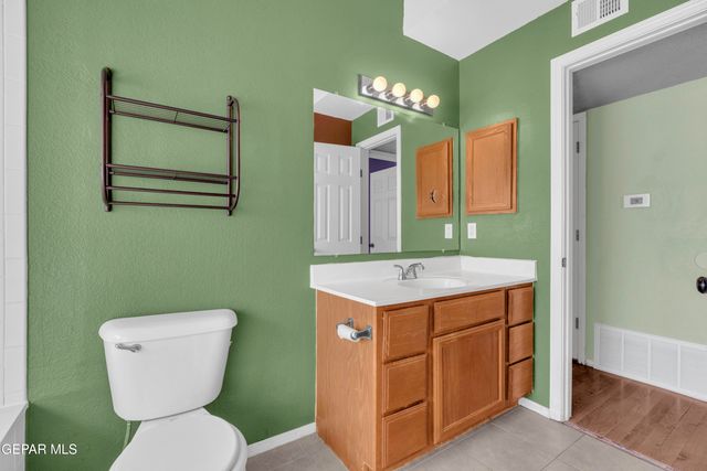 3316 BROKEN BOW Street, El Paso, TX 79936