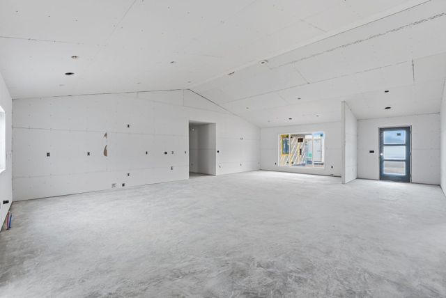 7215 Emerald Drive NE, Alexandria, MN 56308