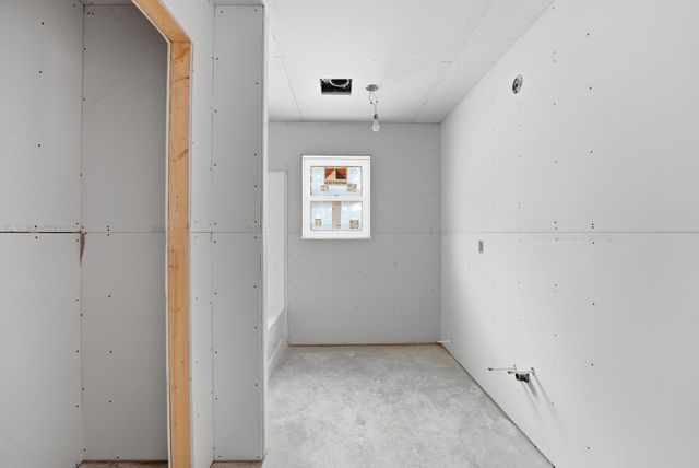 7215 Emerald Drive NE, Alexandria, MN 56308