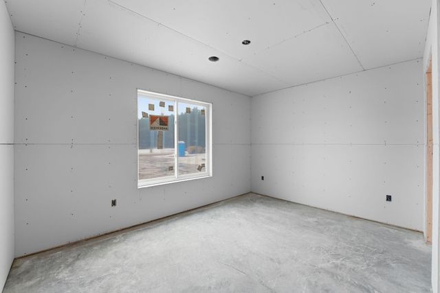 7215 Emerald Drive NE, Alexandria, MN 56308