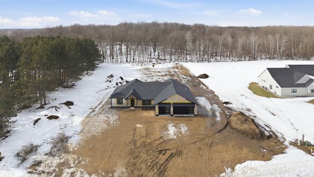 7215 Emerald Drive NE, Alexandria, MN 56308