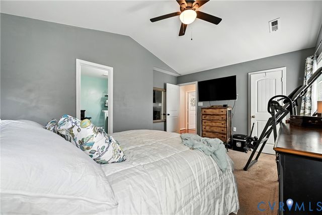 14006 Hackberry Rd, Chester, VA 23836