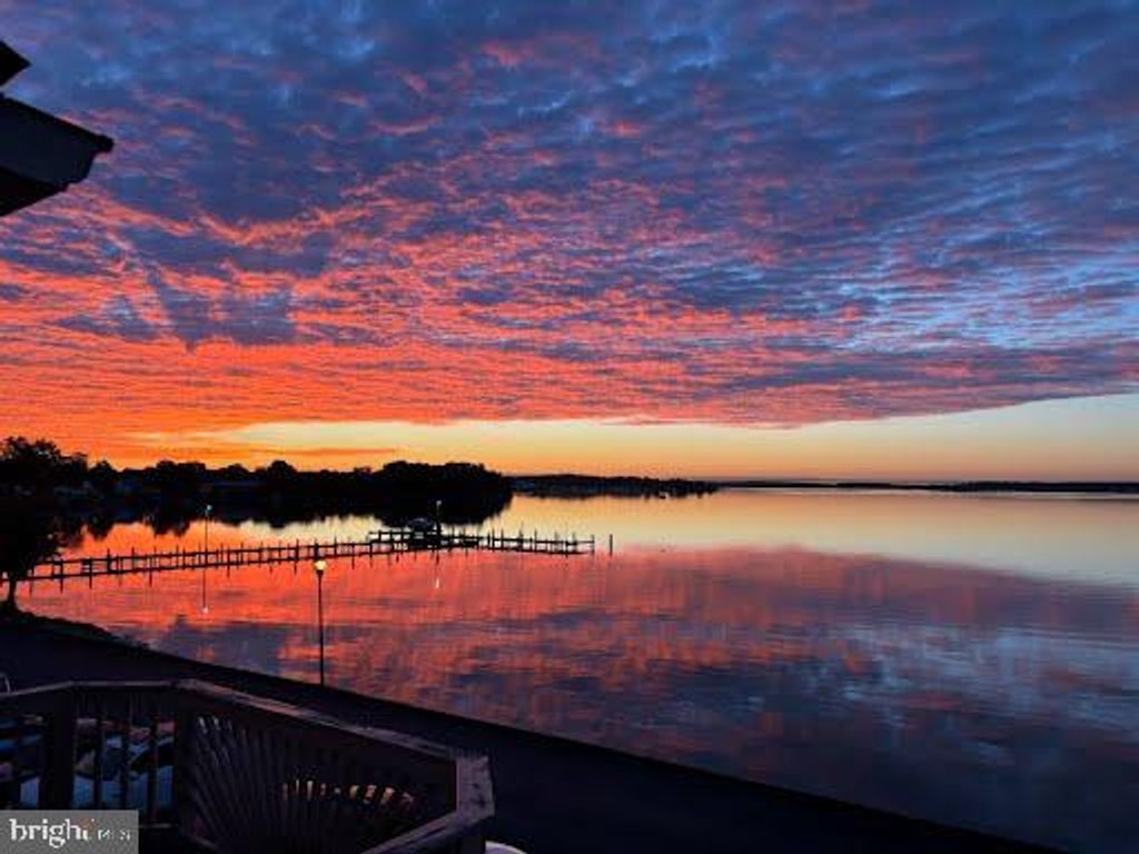 120 VILLA CAPRI CIR, Essex, MD 21221