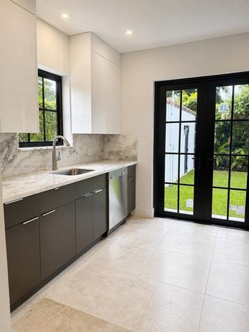 1213 Aguila Ave, Coral Gables, FL 33134
