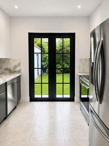1213 Aguila Ave, Coral Gables, FL 33134