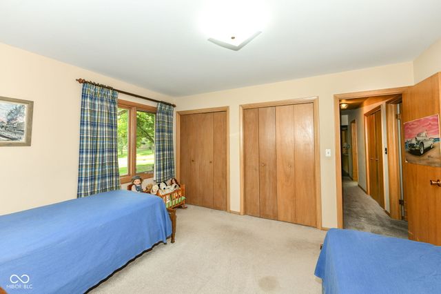 8836 Westminster Court, Indianapolis, IN 46256