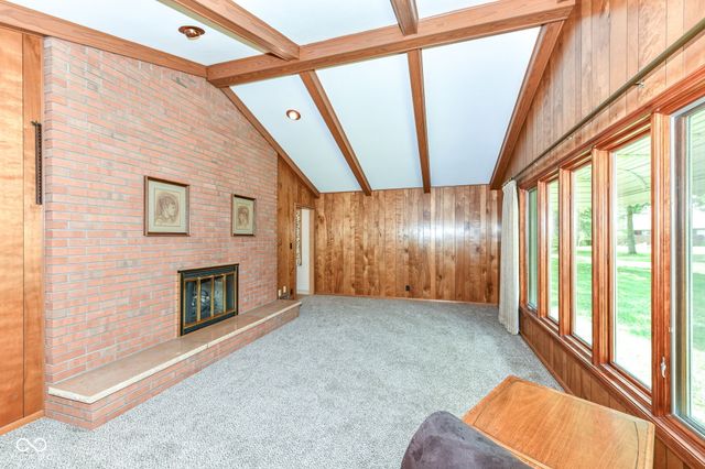 8836 Westminster Court, Indianapolis, IN 46256