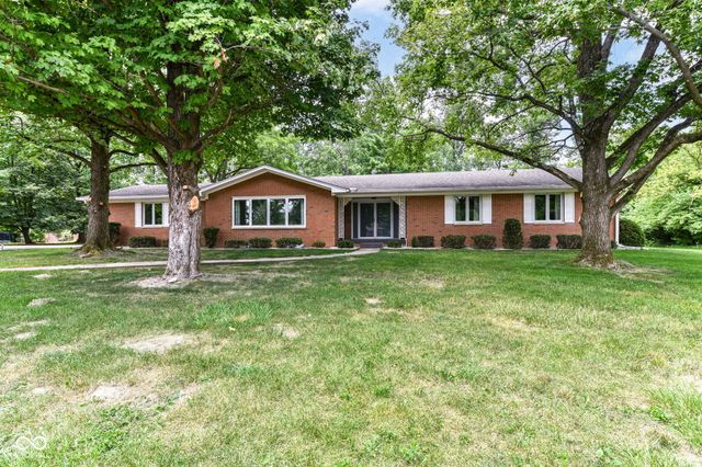 8836 Westminster Court, Indianapolis, IN 46256