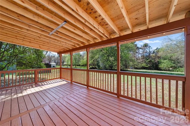 2517 Gumwood Court, Matthews, NC 28105
