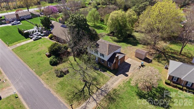 2517 Gumwood Court, Matthews, NC 28105