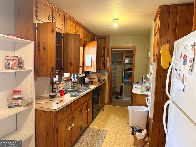 2743 Pine Hill Drive NW, Kennesaw, GA 30144