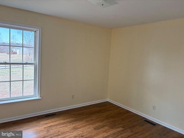 41 ELIZABETH LN, Louisa, VA 23093