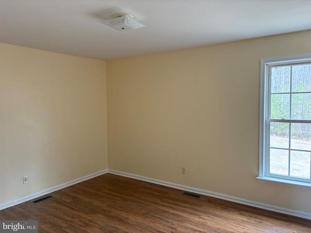 41 ELIZABETH LN, Louisa, VA 23093