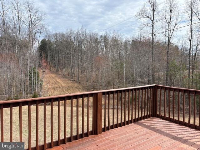41 ELIZABETH LN, Louisa, VA 23093