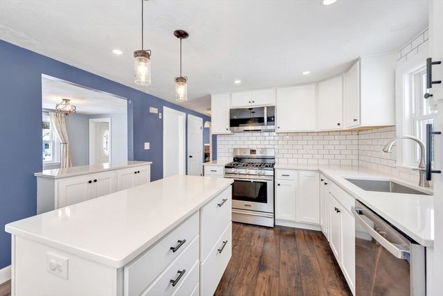 78 Pellana Rd, Norwood, MA 02062