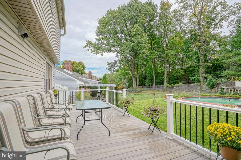 557 COVERED BRIDGE RD, CHERRY HILL, NJ 08034 — photo 3