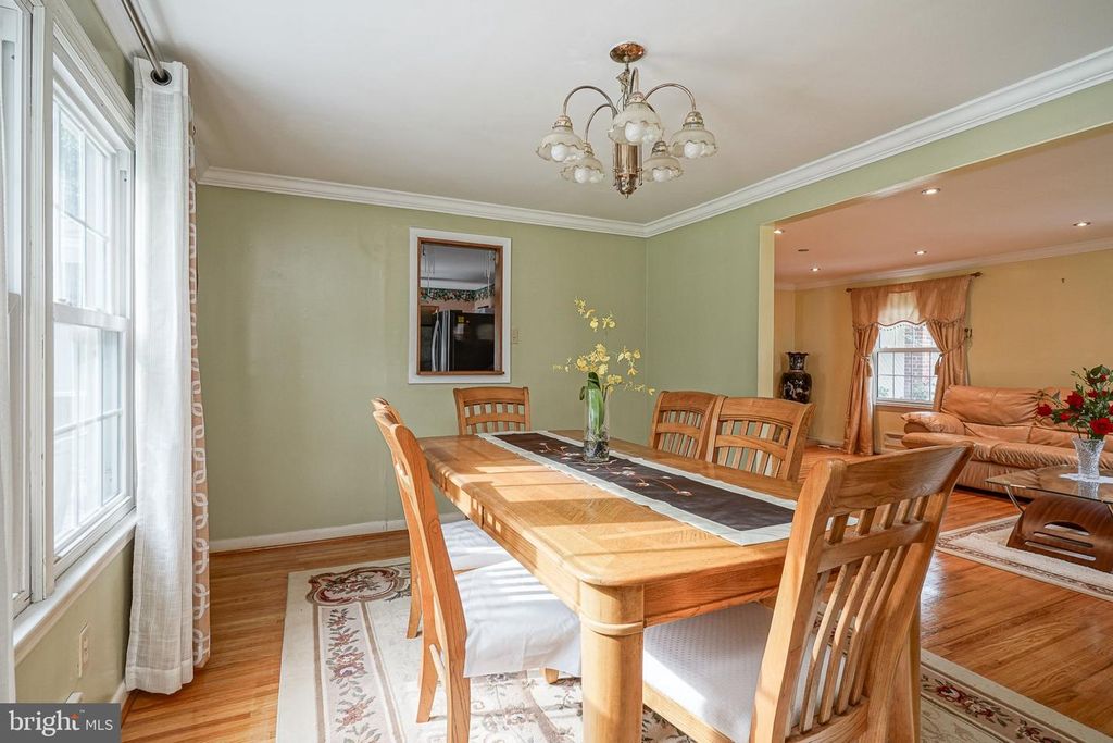557 COVERED BRIDGE RD, CHERRY HILL, NJ 08034 — photo 5