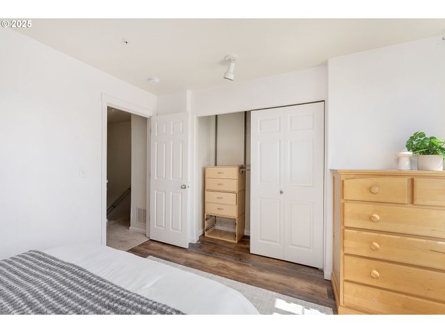 15270 Sw SPARROW Loop 103, Beaverton, OR 97007
