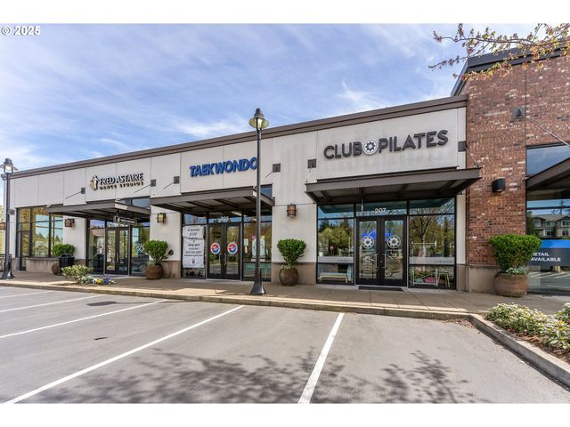 15270 Sw SPARROW Loop 103, Beaverton, OR 97007