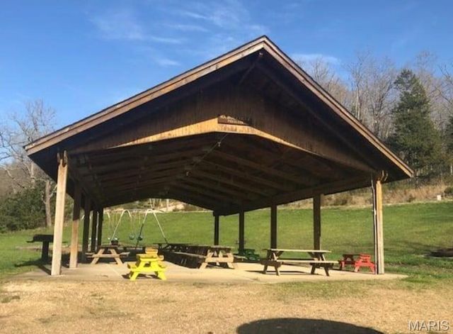 112 Rocky Ridge Drive, New Florence, MO 63363