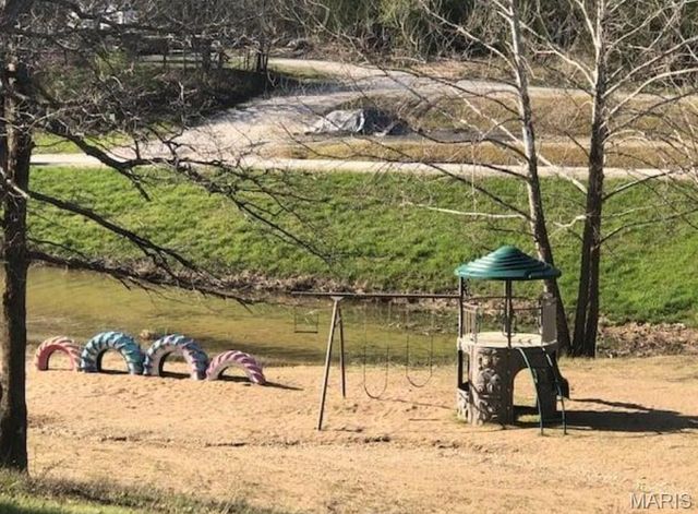 112 Rocky Ridge Drive, New Florence, MO 63363